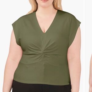 NWT HALOGEN Twist Front Knit Top- 1X green